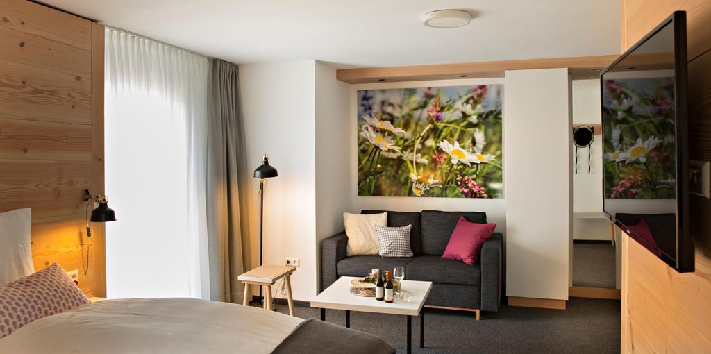 Landhotel Gasthaus Zum Pflug Zell am Harmersbach Extérieur photo