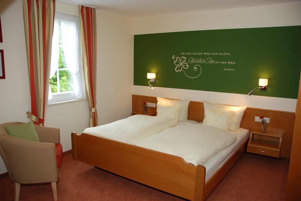 Landhotel Gasthaus Zum Pflug Zell am Harmersbach Extérieur photo
