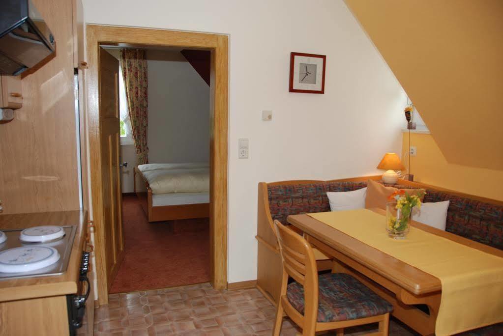 Landhotel Gasthaus Zum Pflug Zell am Harmersbach Extérieur photo